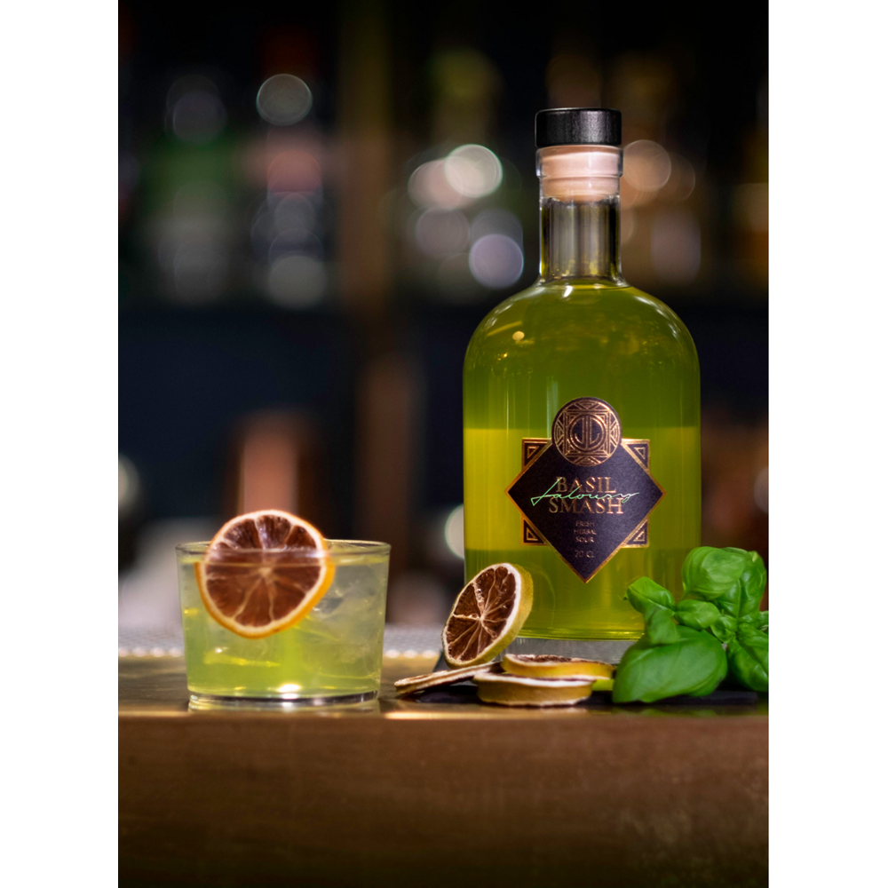 COCKTAIL JALOUSY BASIL SMASH